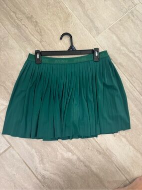prince pleated skirt